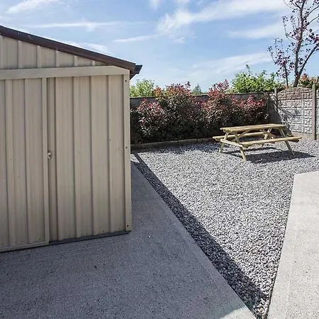 Sleepy Rock 度假居 邓加文