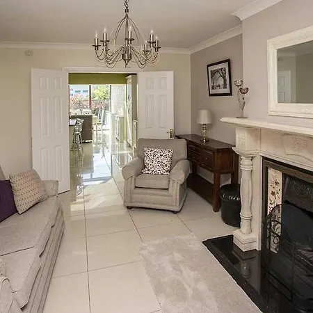 Sleepy Rock 度假居 *