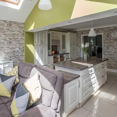 Sleepy Rock 度假居 邓加文